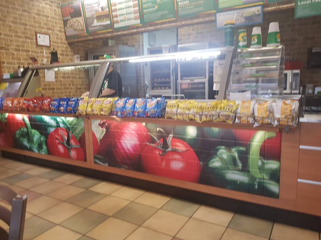 Subway Restaurants | restaurant | 8767 Old Kings Rd S, Jacksonville, FL 32217, USA | 9047336444 OR +1 904-733-6444