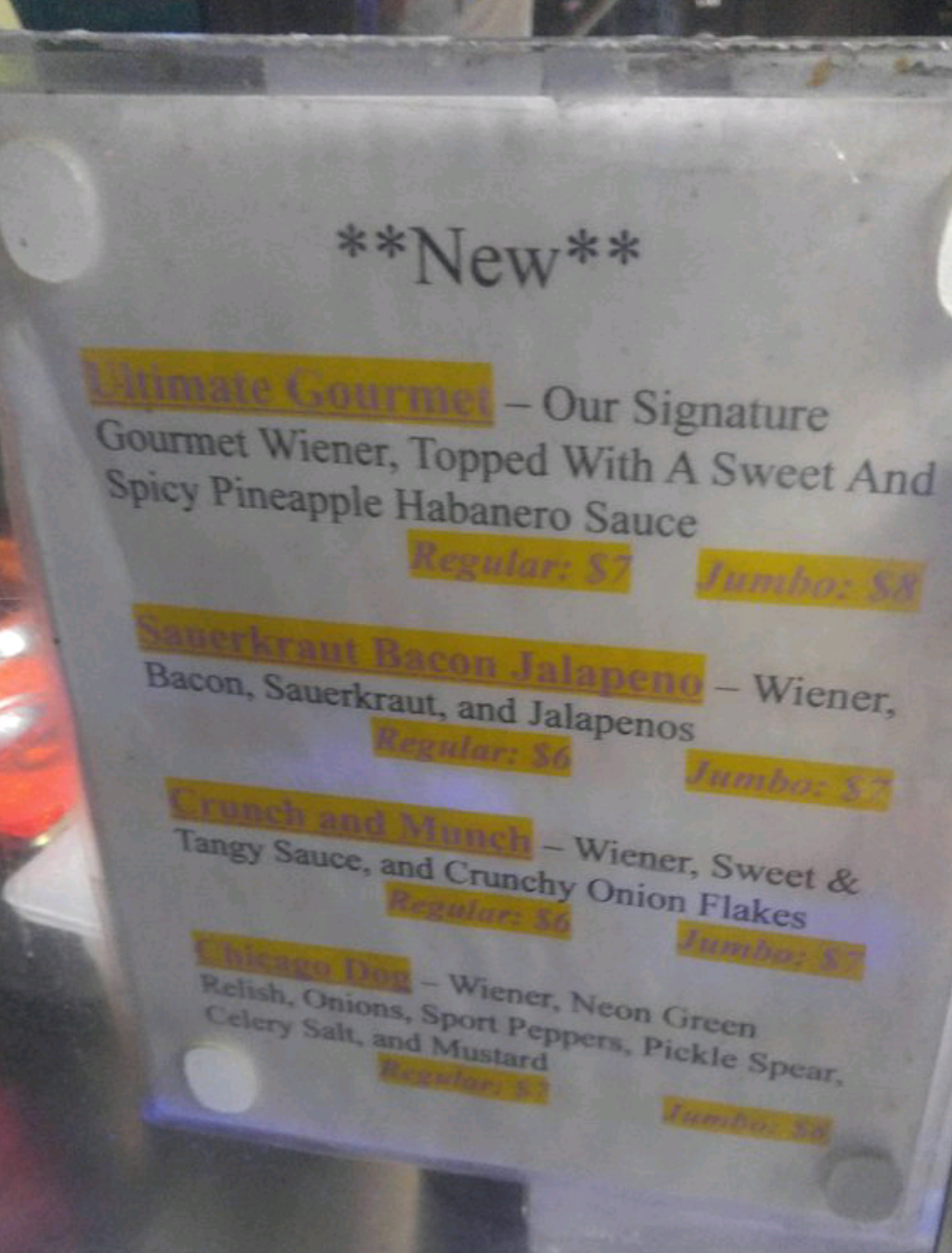 Wobbly Wieners | restaurant | 4479 Everts St, San Diego, CA 92109, USA | 9013783083 OR +1 901-378-3083