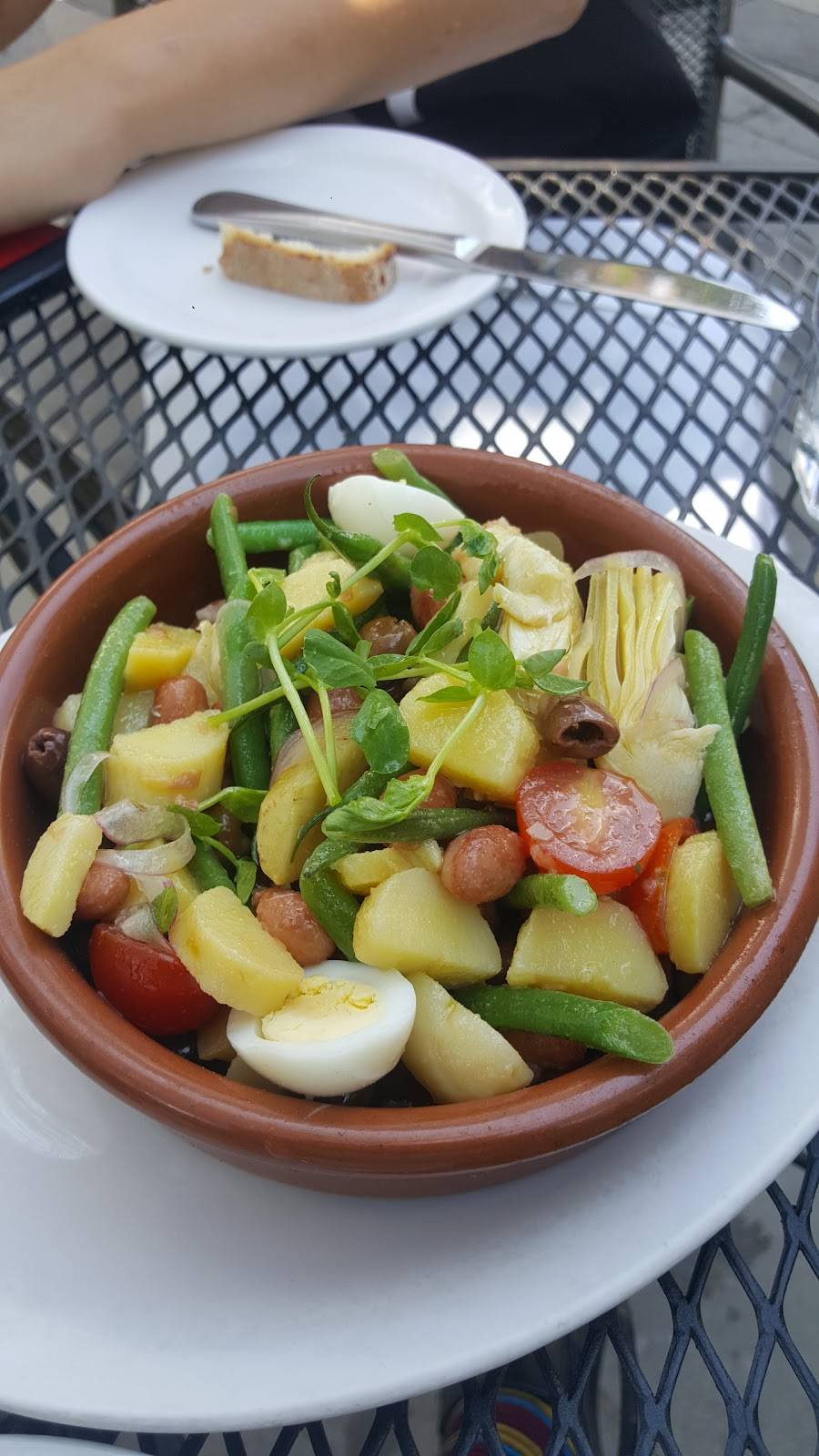 LOCALE King City Restaurant/Bar | restaurant | 12981 Keele St, King City, ON L7B 1G2, Canada | 9058332500 OR +1 905-833-2500