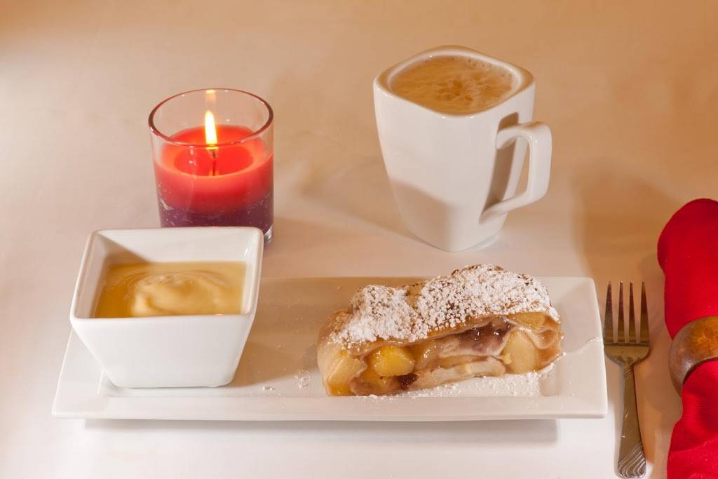 Cafe Berlin | restaurant | 4850 W Sunset Rd #100-105, Las Vegas, NV 89118, USA | 7028754605 OR +1 702-875-4605