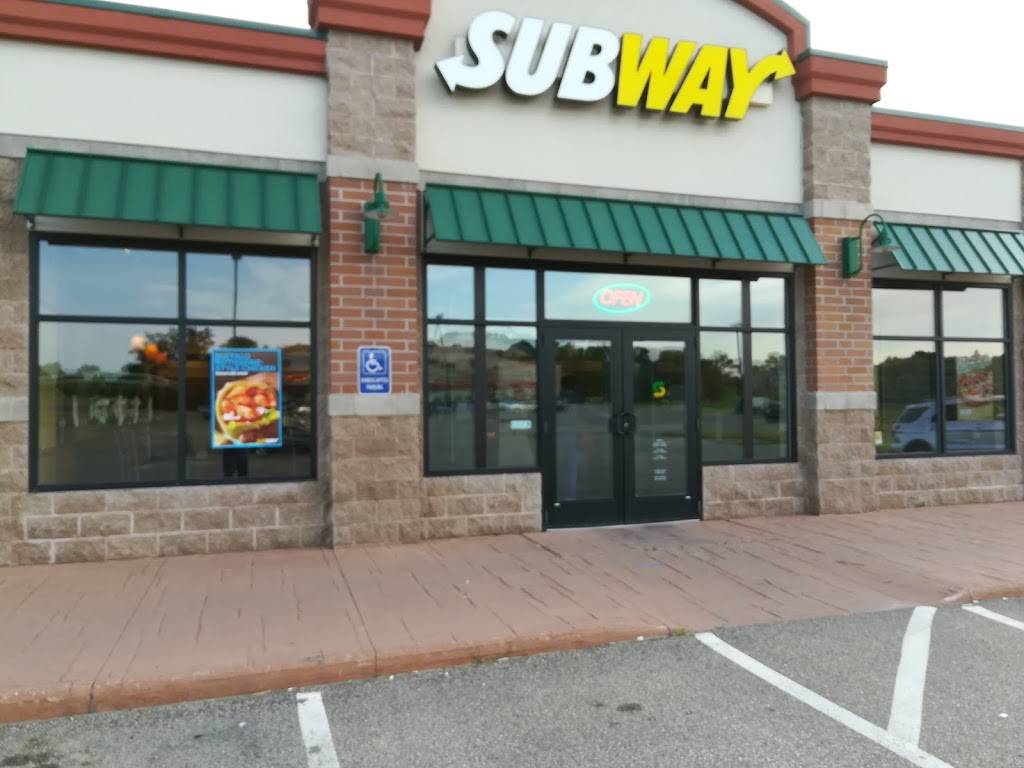 Subway | restaurant | 747 Ash St NE, Lonsdale, MN 55046, USA | 5077442345 OR +1 507-744-2345