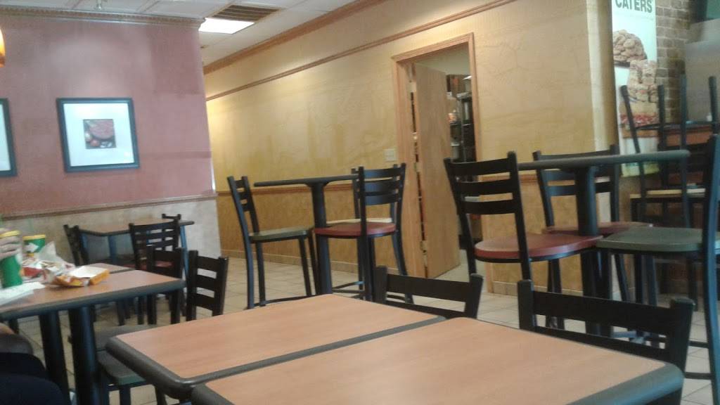 Subway | meal takeaway | 3252 LA-70, Pierre Part, LA 70339, USA | 9852523733 OR +1 985-252-3733