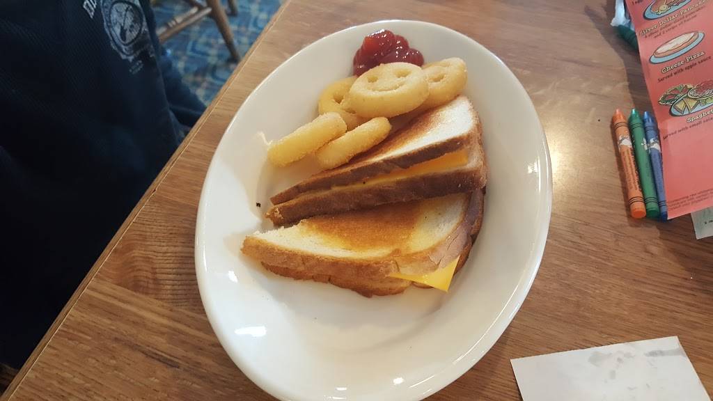 Tee Jayes Country Place | restaurant | 1385 Parsons Ave, Columbus, OH 43206, USA | 6144446291 OR +1 614-444-6291