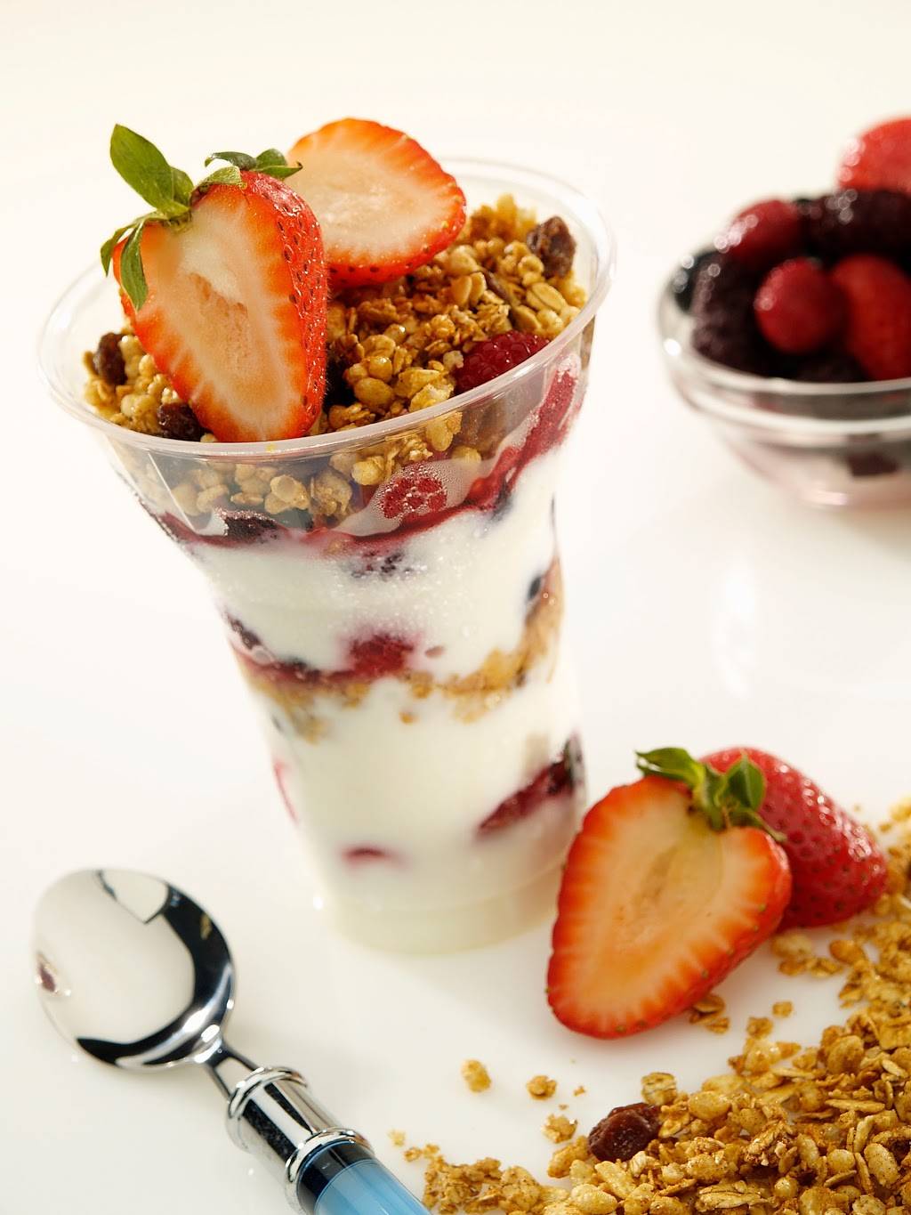 Just Fresh | restaurant | 101 S Tryon St #4, Charlotte, NC 28202, USA | 7043732253 OR +1 704-373-2253