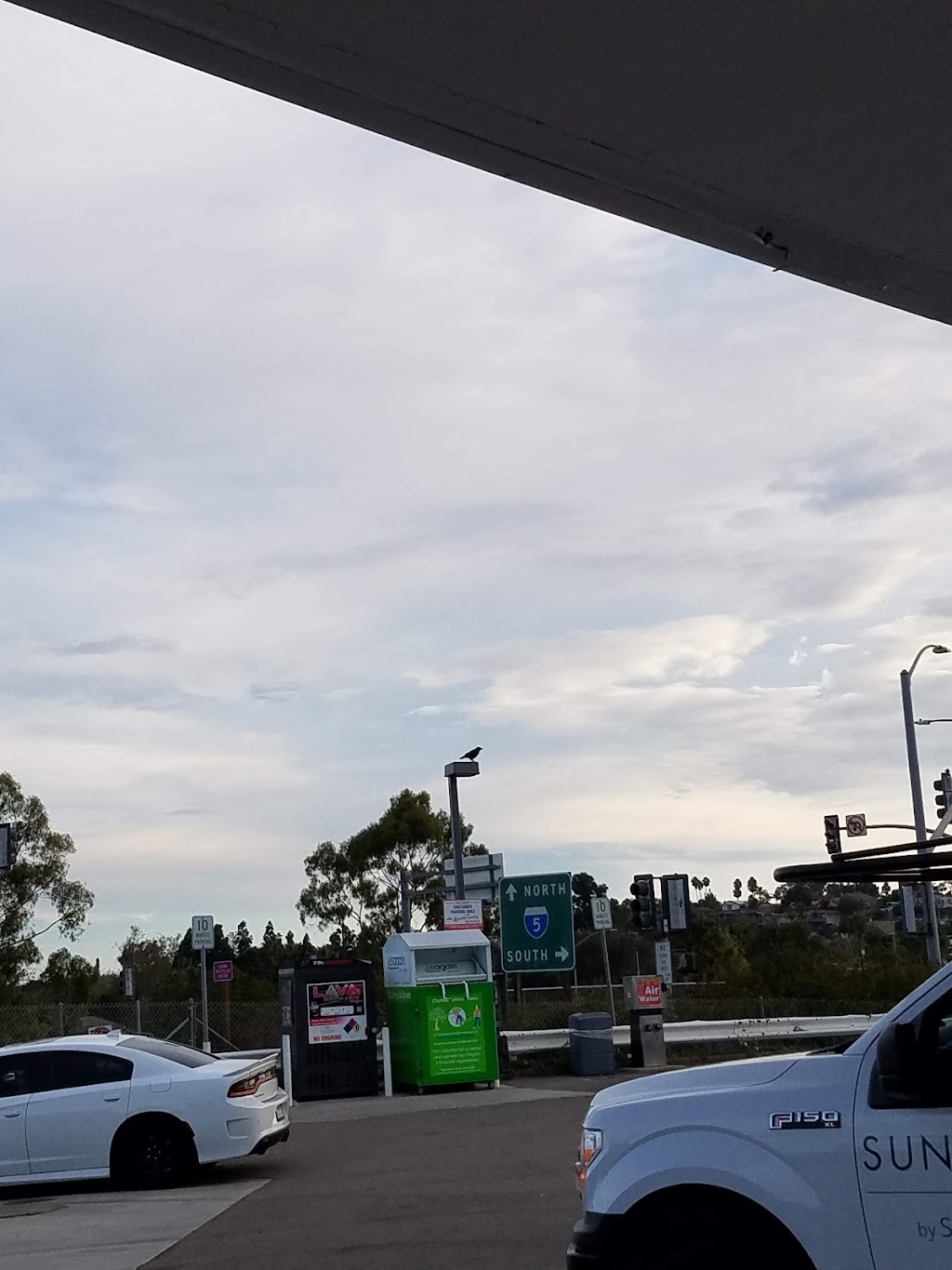 Ways Market & Chevron Encinitas Gas Station | cafe | 865 Orpheus Ave, Encinitas, CA 92024, USA | 7607530077 OR +1 760-753-0077