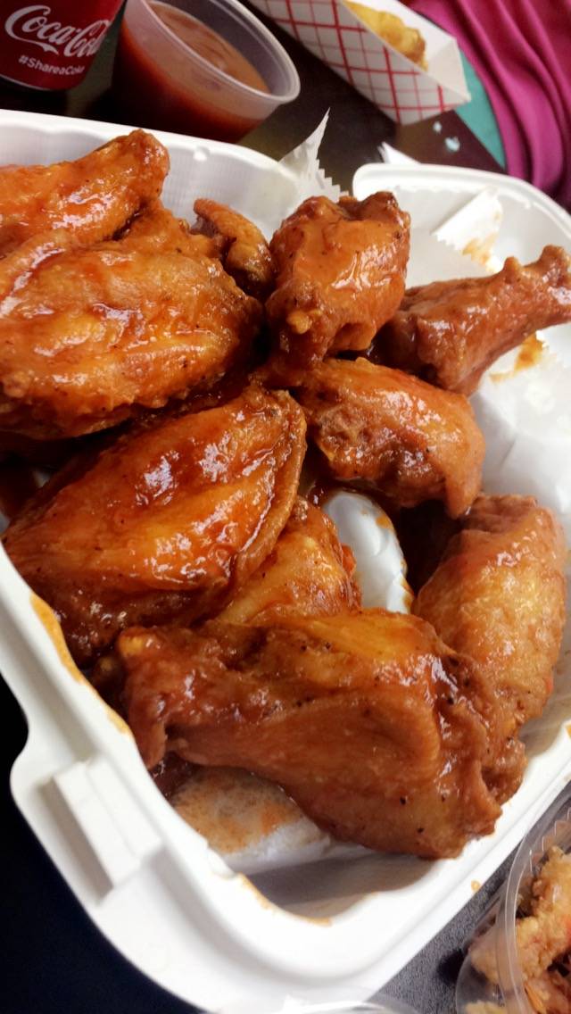 Sharks Fish & Chicken | restaurant | 4049 Minnesota Ave NE, Washington, DC 20019, USA | 2023981150 OR +1 202-398-1150