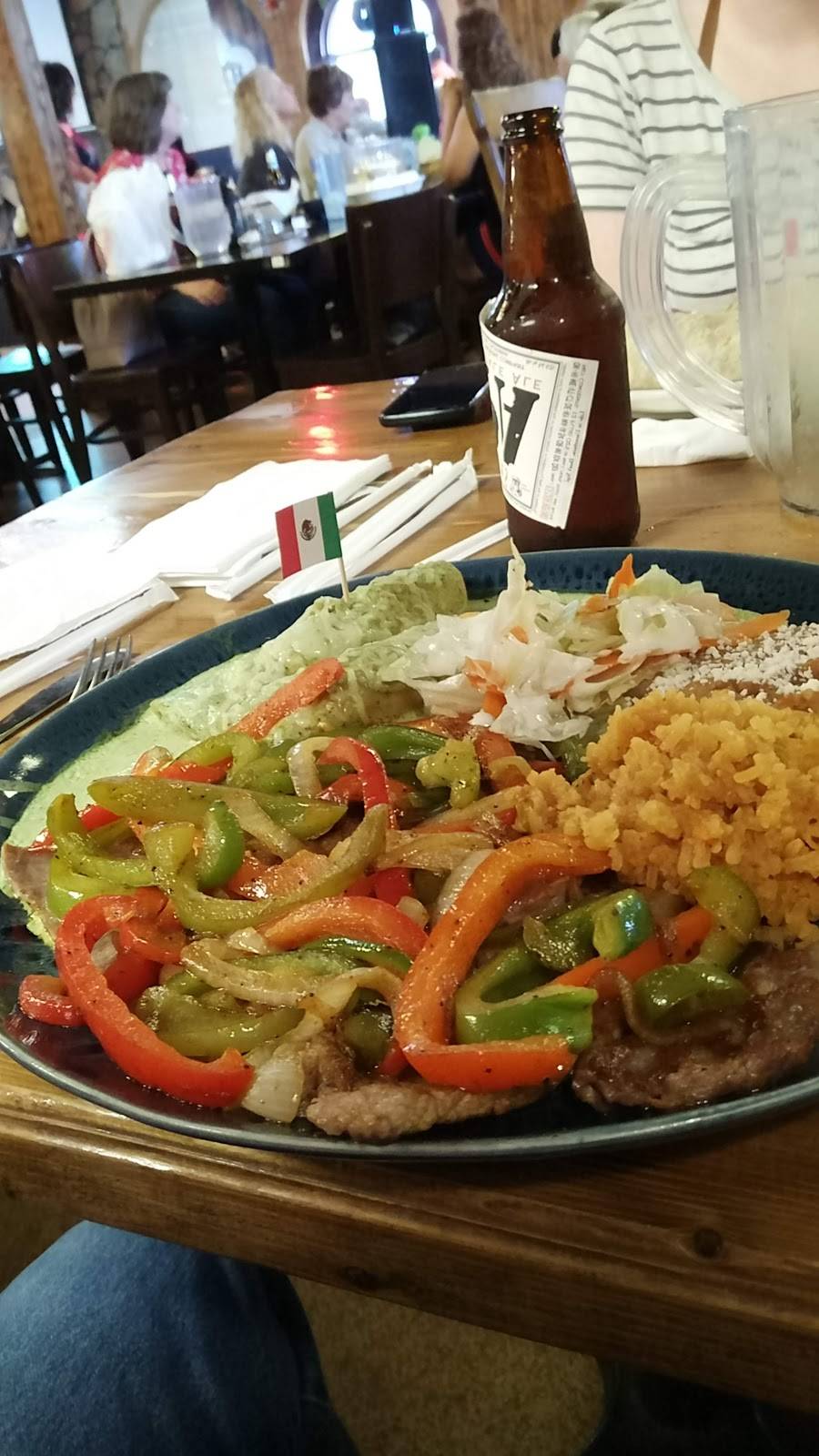 La Patrona Mexican Cuisine | night club | 1526 E Main St, Mesa, AZ 85203, USA | 4806921000 OR +1 480-692-1000