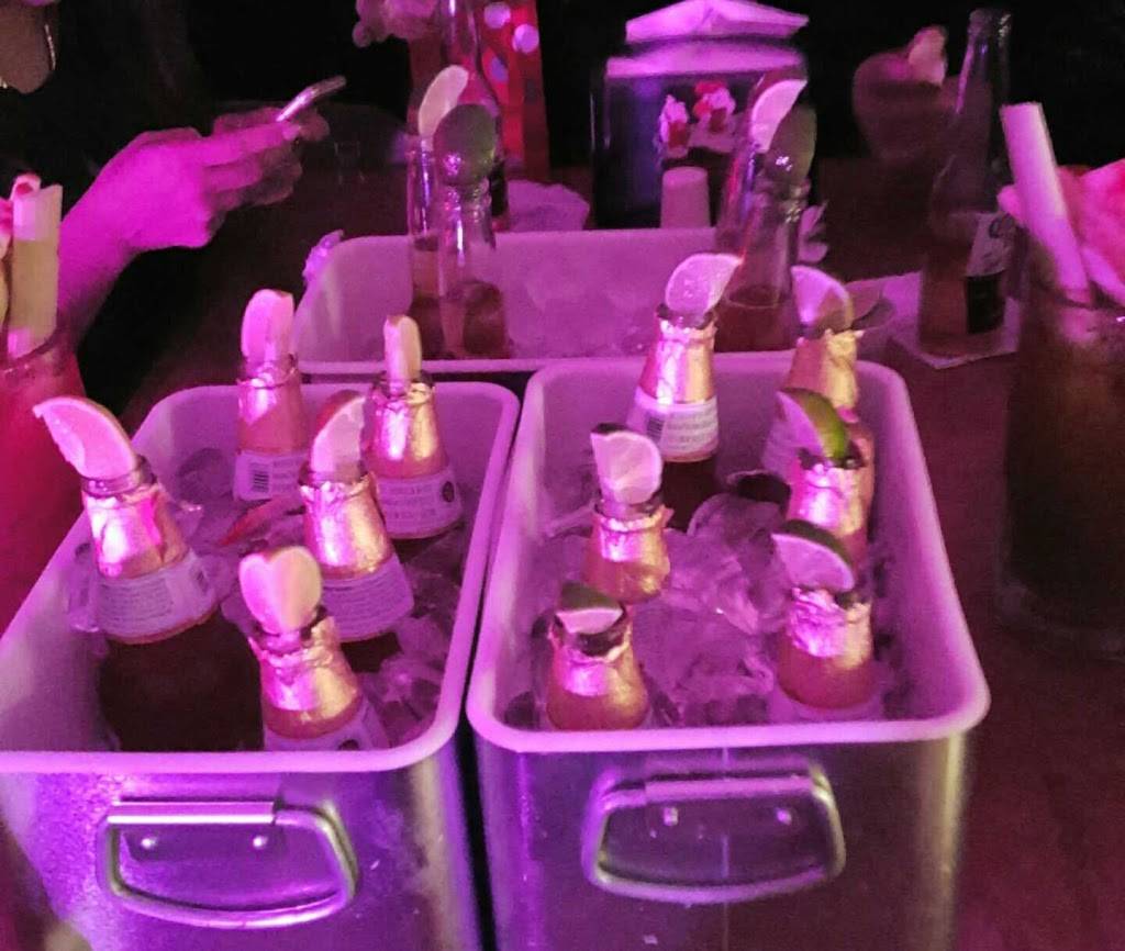 La Esquinita Pollos Asados | restaurant | 207 Percy Ave, Yuba City, CA 95991, USA | 5308457662 OR +1 530-845-7662