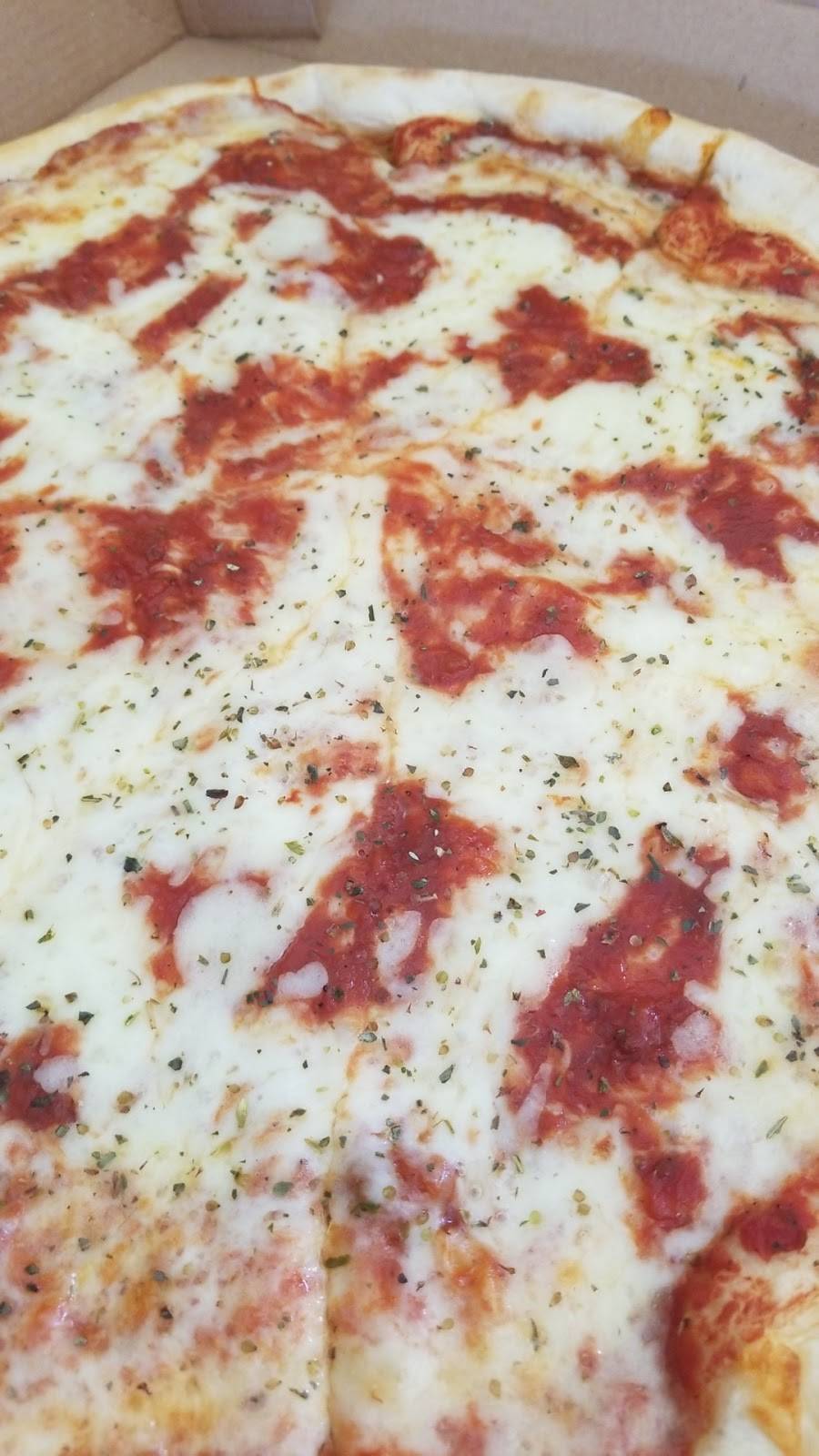 Sarina s italian restaurant | restaurant | 3177 Morgantown Rd, Mohnton, PA 19540, USA | 6108561303 OR +1 610-856-1303