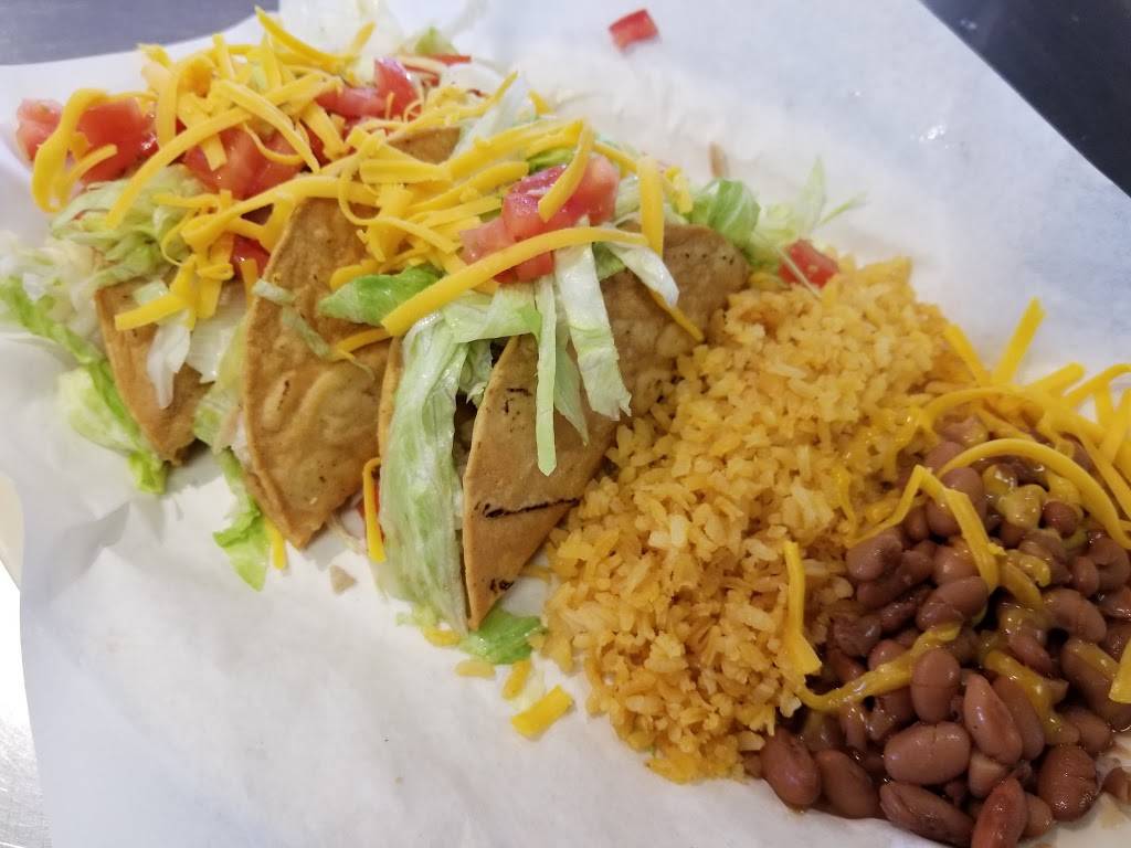 Perry Burger | restaurant | 6402 Florence Ave, Bell Gardens, CA 90201, USA | 5629282466 OR +1 562-928-2466