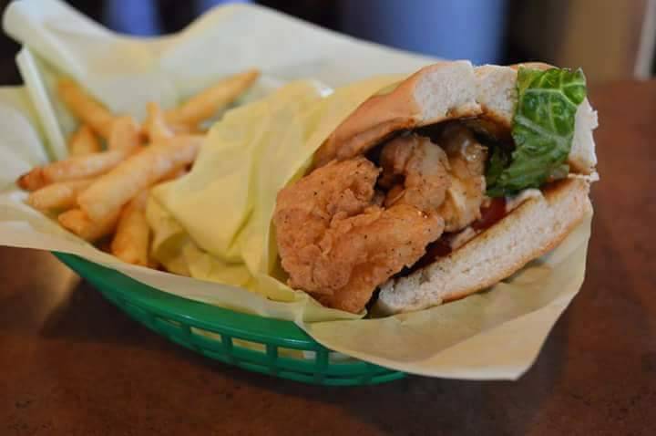 The Lunch Box | restaurant | 2124 Woodlawn Rd, Woodlawn, TN 37191, USA | 9318028227 OR +1 931-802-8227