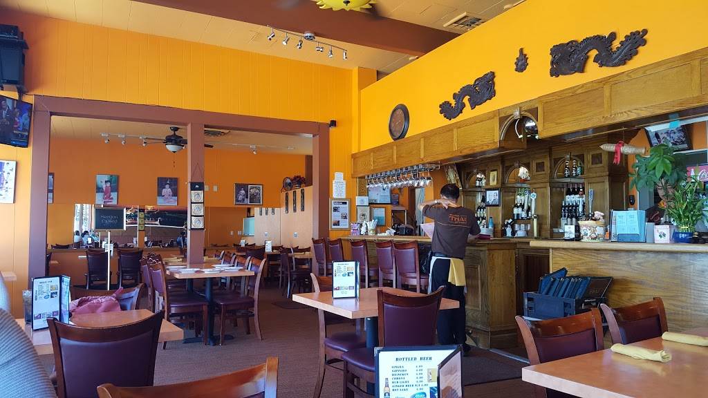 Ginger Thai Kitchen | restaurant | 1104 S Main St, Salinas, CA 93901, USA | 8314228424 OR +1 831-422-8424