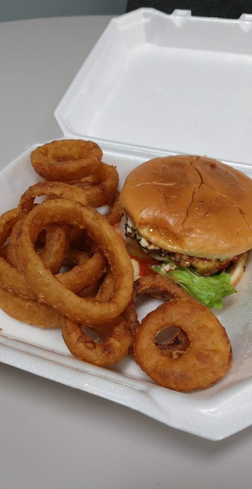 Hangrys A & E Grill | restaurant | 4739 GA-115, Clarkesville, GA 30523, USA | 7067547417 OR +1 706-754-7417