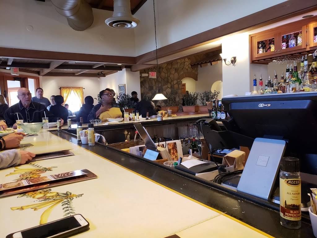 Olive Garden Italian Restaurant | meal takeaway | 4101 Town Center Blvd, Bowie, MD 20716, USA | 3012624769 OR +1 301-262-4769