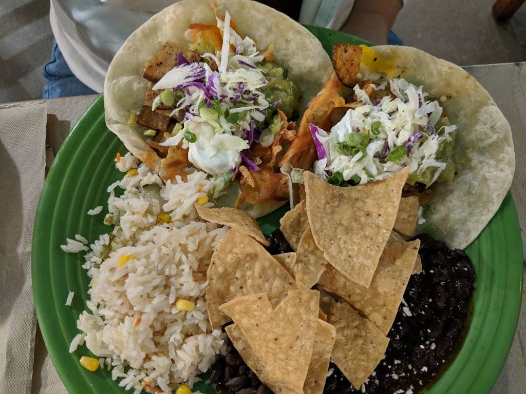 Dos Coyotes Border Cafe | restaurant | Rocky Ridge Town Center, 2030 Douglas Blvd, Roseville, CA 95661, USA | 9167720775 OR +1 916-772-0775