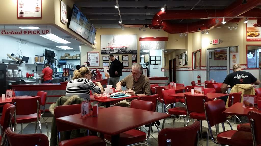 Freddys Frozen Custard & Steakburgers | restaurant | 5501 Wilmington Pike, Centerville, OH 45459, USA | 9372627700 OR +1 937-262-7700