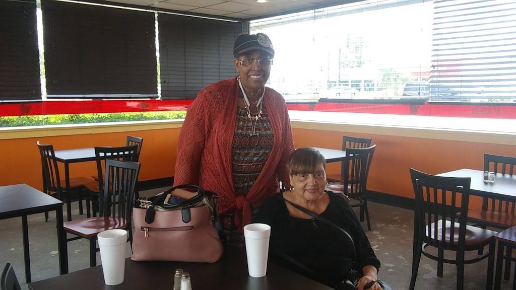 Kings deli | restaurant | 2117 Bemiss Rd, Valdosta, GA 31602, USA | 2292933385 OR +1 229-293-3385