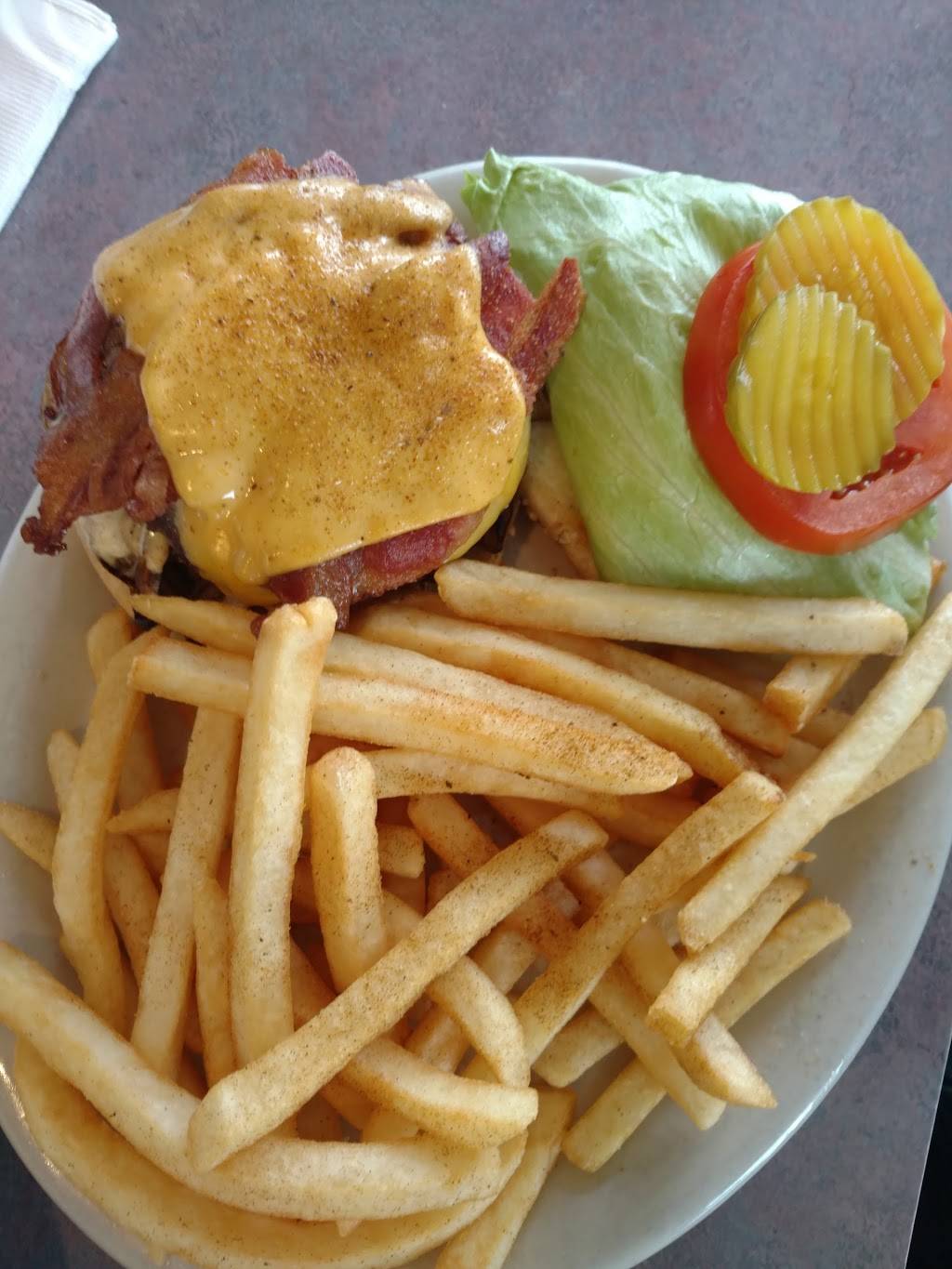 Ritz Diner | restaurant | 135 Lancaster Dr SE, Salem, OR 97317, USA | 5033707810 OR +1 503-370-7810