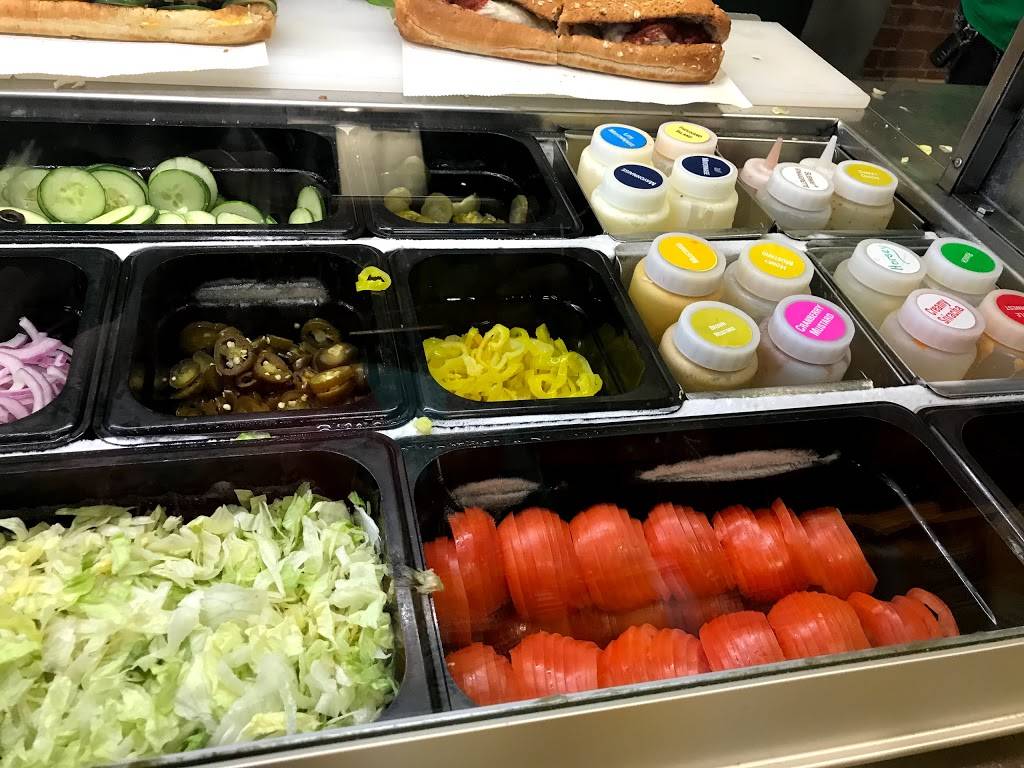 Subway | restaurant | 1319 Saxon Dr, New Smyrna Beach, FL 32169, USA | 3864283838 OR +1 386-428-3838