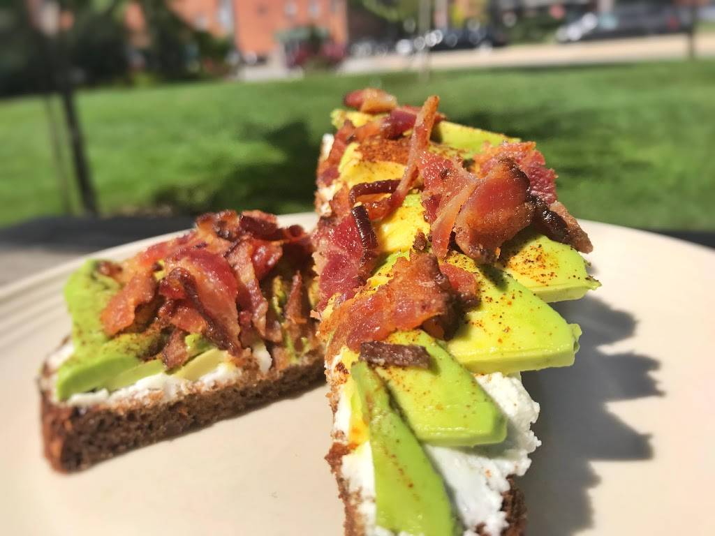 Atwaters Canton Crossing | restaurant | 3601 Boston St, Baltimore, MD 21224, USA | 6673097146 OR +1 667-309-7146