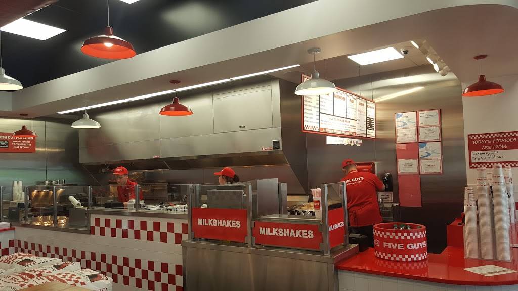 Five Guys | meal takeaway | 6415 Labeaux Ave NE, Albertville, MN 55301, USA | 7634971399 OR +1 763-497-1399