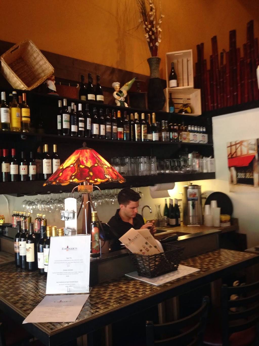 Formaggios Bistro & Wine Bar | restaurant | 2441 NW 43rd St Suite 12, Gainesville, FL 32606, USA | 3525056202 OR +1 352-505-6202