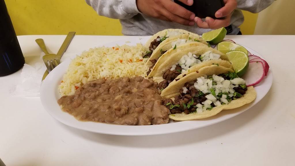 La Piedad Mexican Restaurant | restaurant | 15709 Vanowen St, Van Nuys, CA 91406, USA | 8187823354 OR +1 818-782-3354