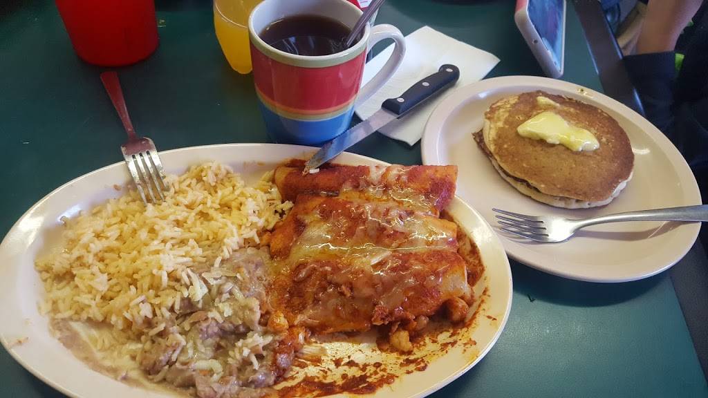 Tortilleria Susy | restaurant | 661 Paloma Blanca Dr, Chaparral, NM 88081, USA | 5758249377 OR +1 575-824-9377