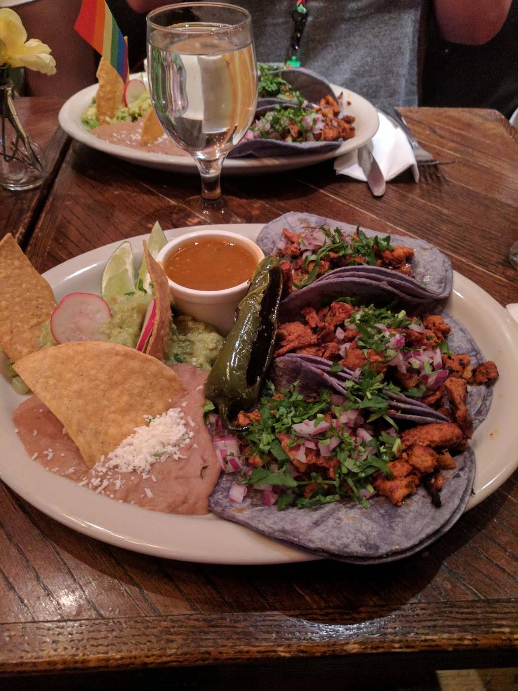 Móle | restaurant | 5131, 57 Jane St, New York, NY 10014, USA | 2122067559 OR +1 212-206-7559