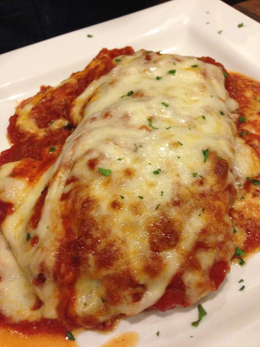 Mancinis Italian Bistro | meal delivery | 1111 Lake St, Oak Park, IL 60301, USA | 7084459700 OR +1 708-445-9700
