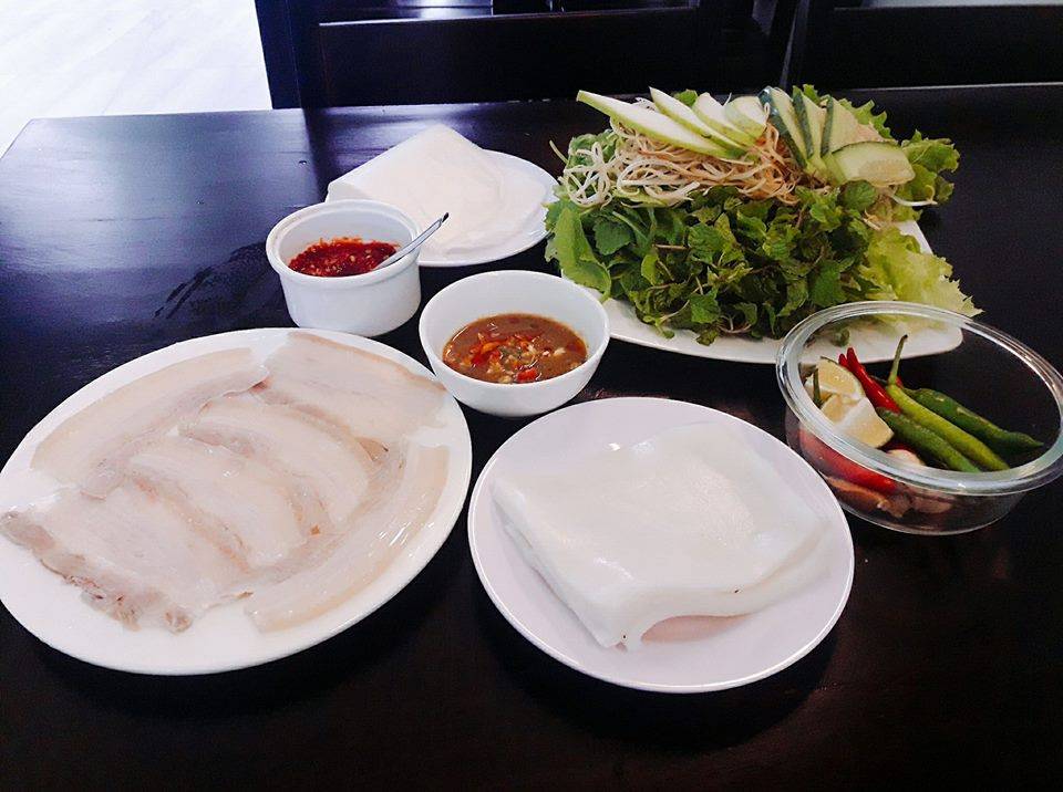 Thanh Da Restaurant and Angel Happy Hotpot | restaurant | 999 Story Rd #9030, San Jose, CA 95122, USA | 4085912939 OR +1 408-591-2939