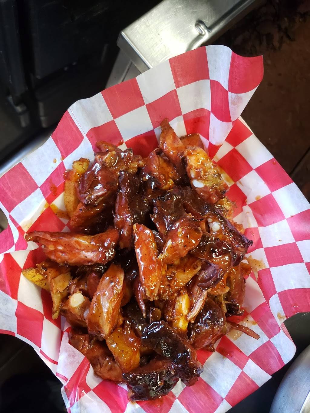 The Full Slab | restaurant | 8340 S Stony Island Ave, Chicago, IL 60617, USA | 3126207522 OR +1 312-620-7522