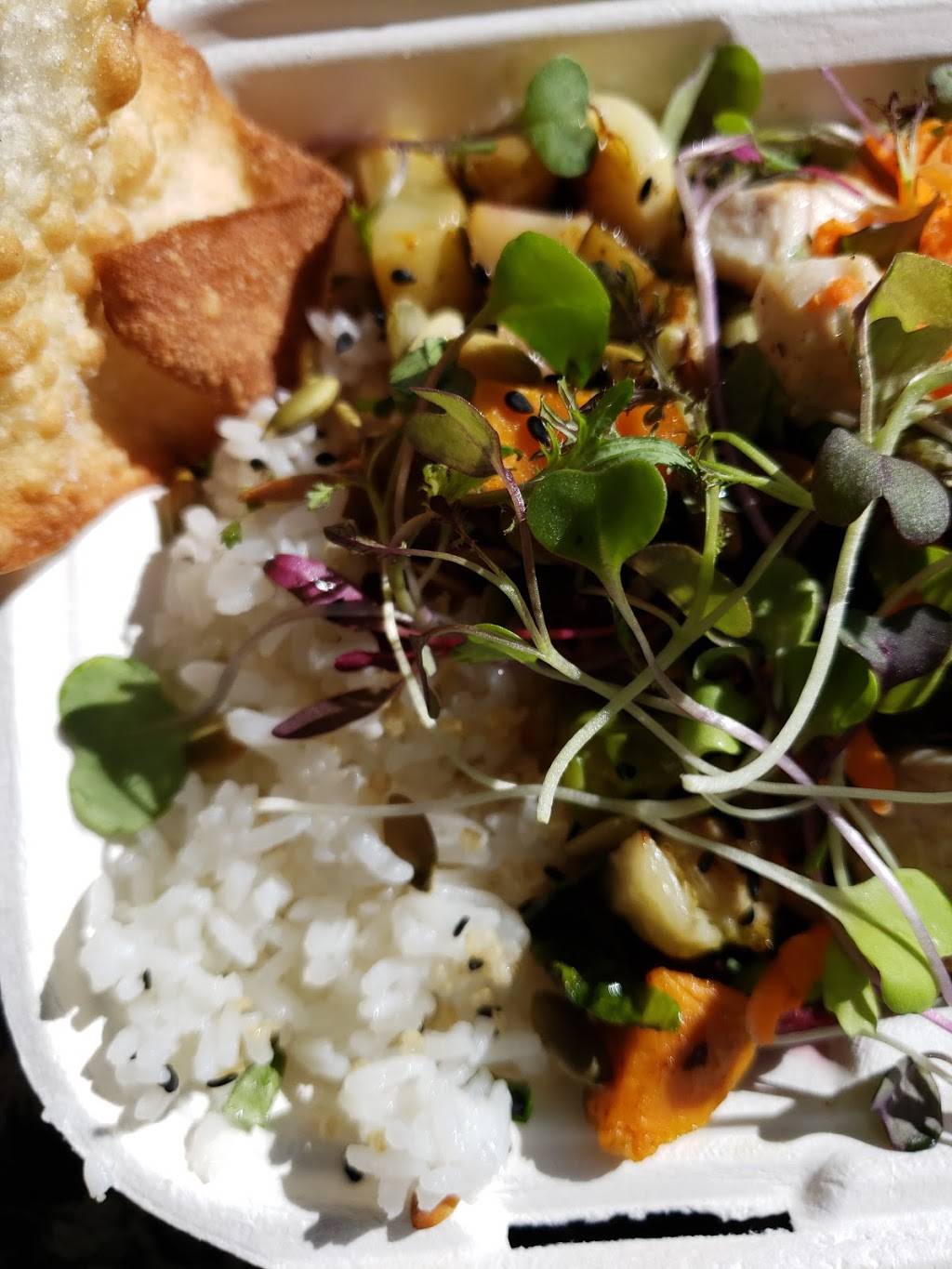 Bol And Crust | restaurant | 5505 SE 28th Ave, Portland, OR 97202, USA | 9714002181 OR +1 971-400-2181