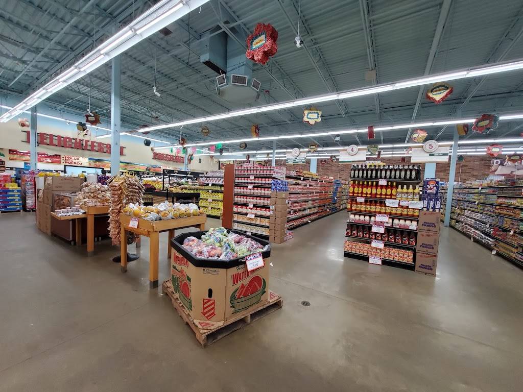 Carnival Market | restaurant | 1101 E Walton Blvd, Pontiac, MI 48340, USA | 2482760500 OR +1 248-276-0500