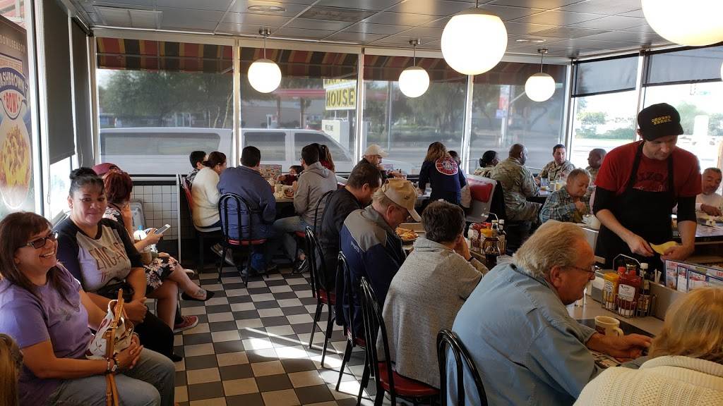 Waffle House | restaurant | 1380 W Grant Rd, Tucson, AZ 85745, USA | 5206234406 OR +1 520-623-4406