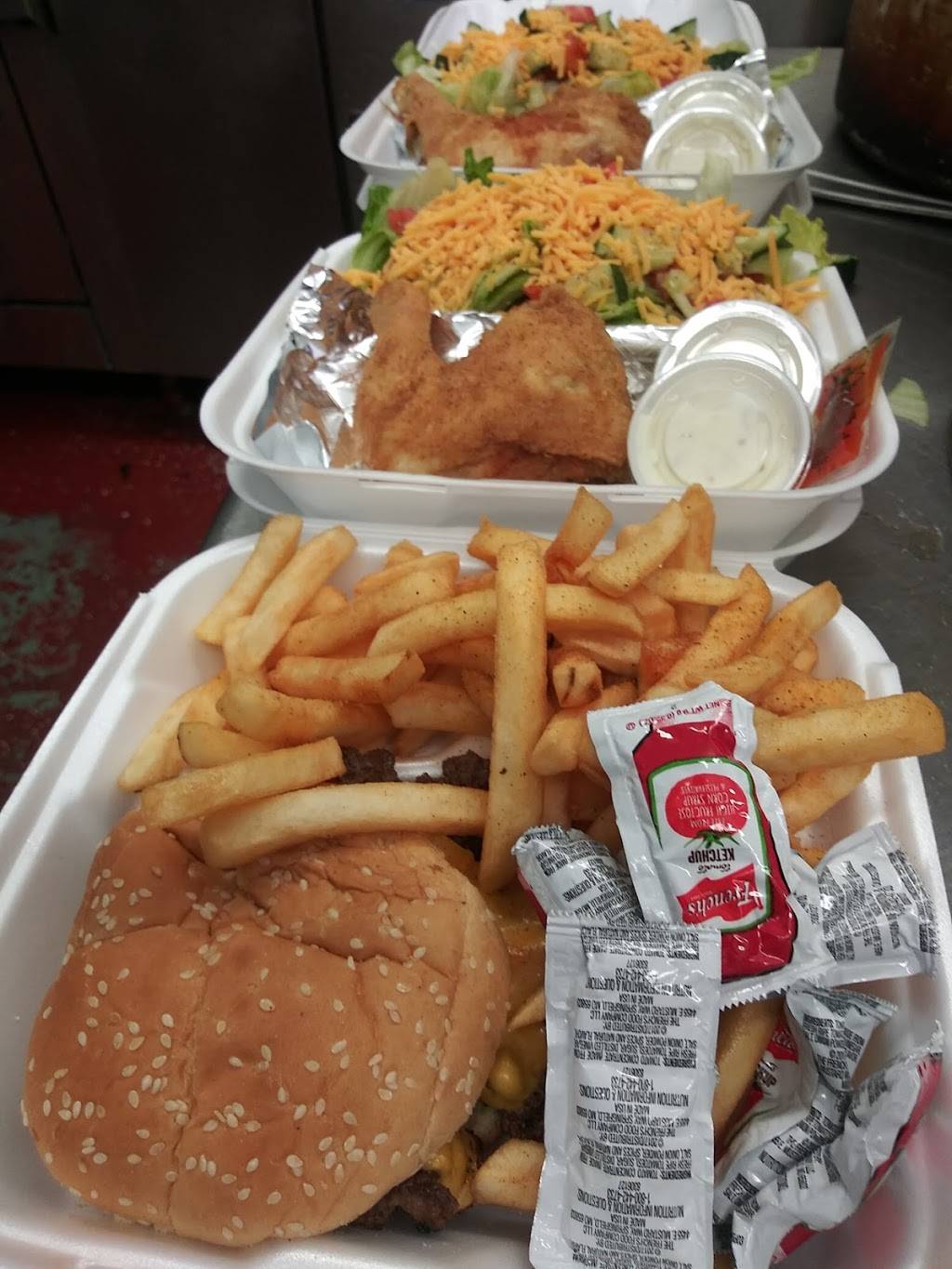 MISSY S CAFE | restaurant | 257 N Coit St, Florence, SC 29532, USA | 8434725300 OR +1 843-472-5300