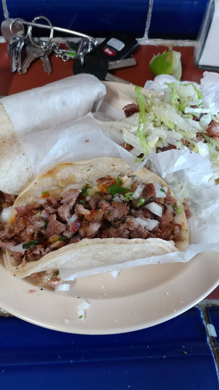 Apaches Carnes Al Carbon | restaurant | 2756 Gage Ave, Huntington Park, CA 90255, USA | 3235880355 OR +1 323-588-0355