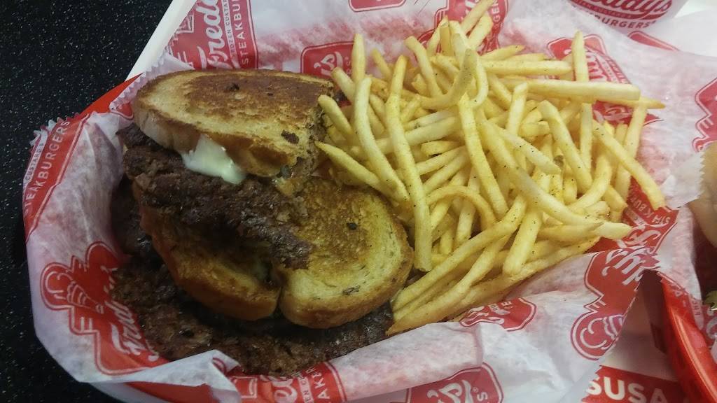 Freddys Frozen Custard & Steakburgers | restaurant | 1770 Scenic Hwy N, Snellville, GA 30078, USA | 4702825650 OR +1 470-282-5650