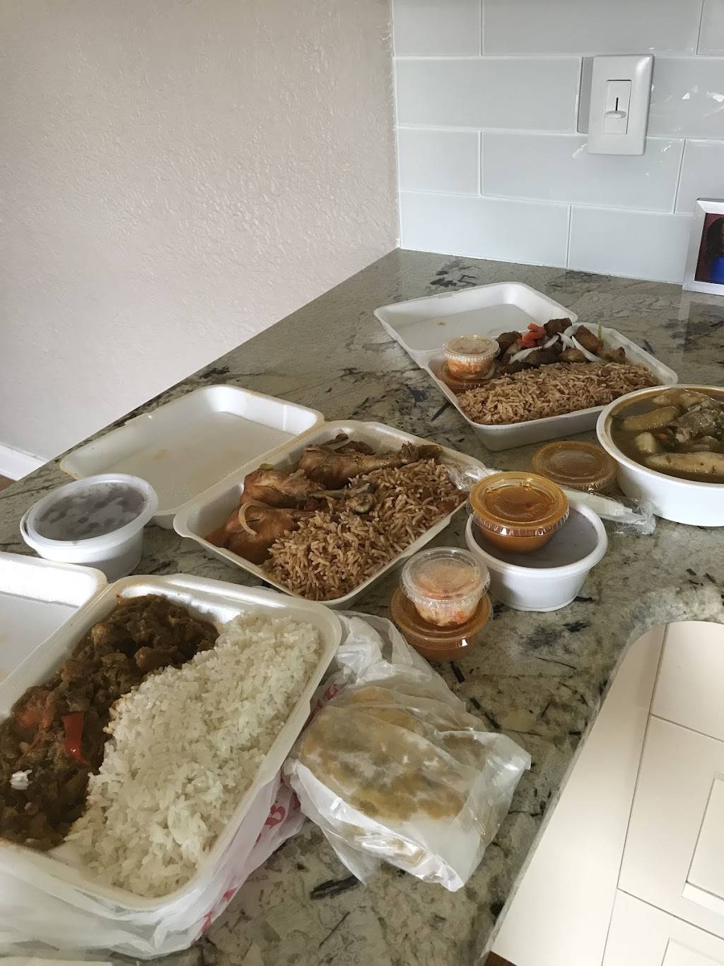 Bon Zanmi Haitian Cuisine | restaurant | 14601 N Nebraska Ave, Tampa, FL 33613, USA | 8132847943 OR +1 813-284-7943