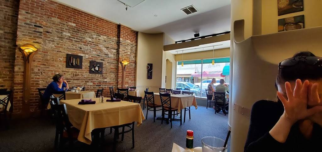 Cascada | restaurant | 384 Main St, Placerville, CA 95667, USA | 5303447757 OR +1 530-344-7757