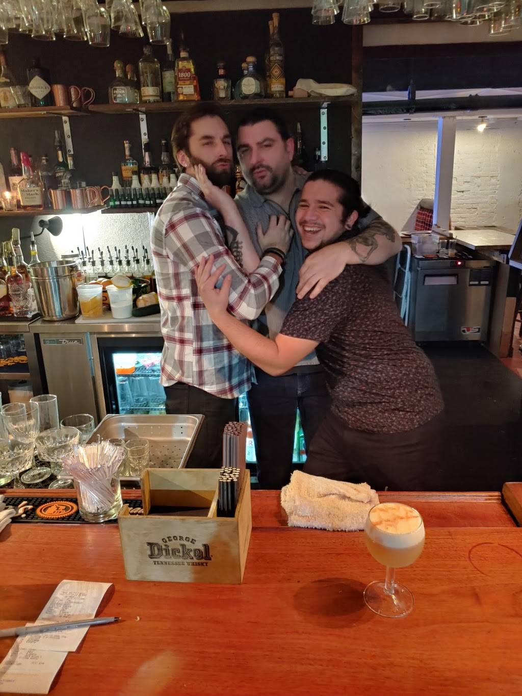 Honey and The Trapcat | restaurant | 1023 Front St suite a, Sacramento, CA 95814, USA | 9166615852 OR +1 916-661-5852