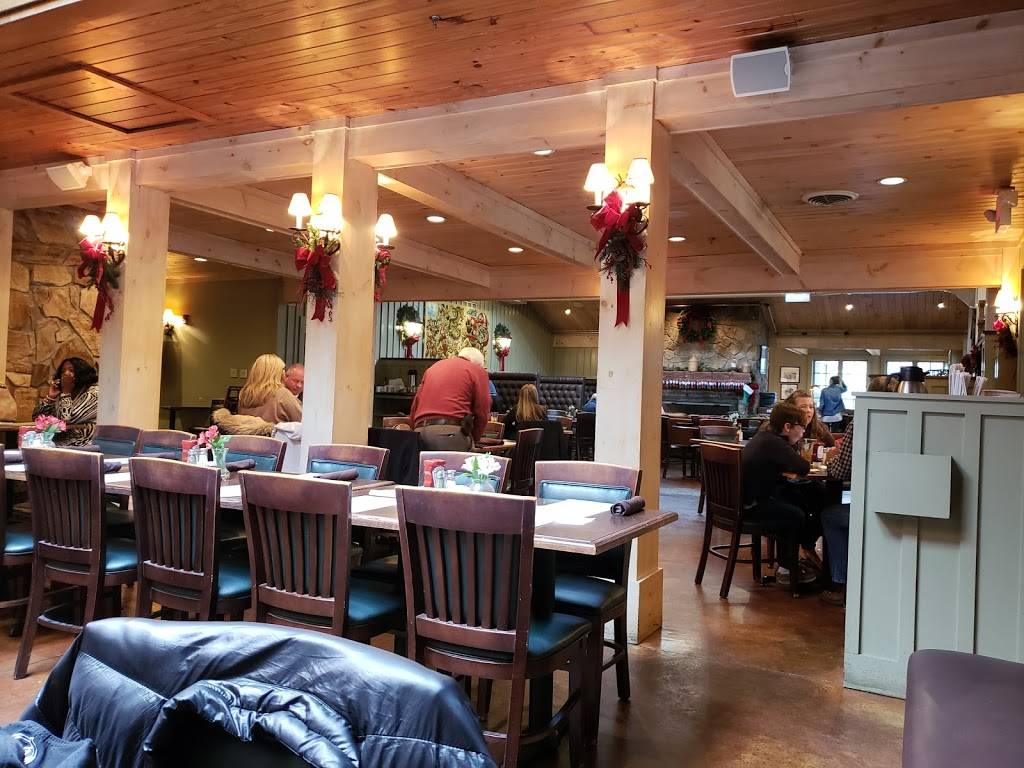 Hilltop Grille | restaurant | 2310 W Broad St, Athens, GA 30606, USA | 7063537667 OR +1 706-353-7667