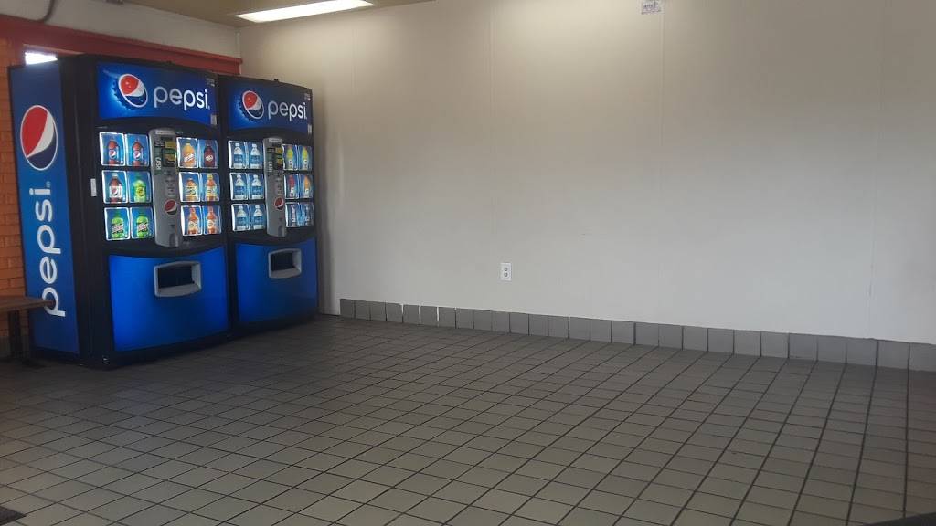 Pizza Hut | meal takeaway | 4837 NW 183rd St, Miami, FL 33055, USA | 3056207277 OR +1 305-620-7277