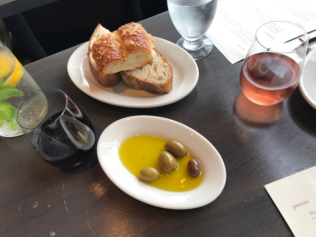 Pomodoro | restaurant | 24 Harvard St, Brookline, MA 02445, USA | 6175664455 OR +1 617-566-4455