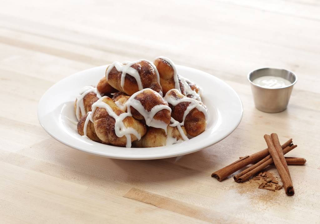 Johnnys New York Style Pizza | meal delivery | 2445 Salem Rd SE, Conyers, GA 30013, USA | 7709221000 OR +1 770-922-1000