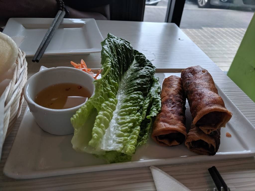 Basilic Vietnamese Grill | restaurant | 14734 Biscayne Blvd, North Miami Beach, FL 33181, USA | 3059440577 OR +1 305-944-0577