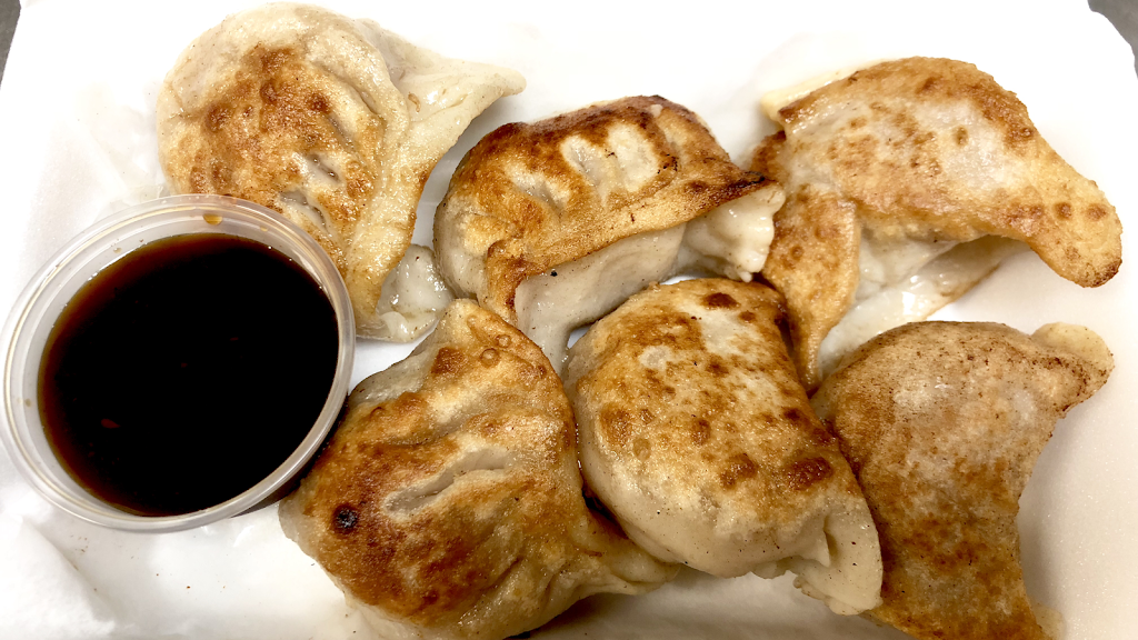 Happy Panda | restaurant | 1343 W 18th St, Chicago, IL 60608, USA | 3128775331 OR +1 312-877-5331