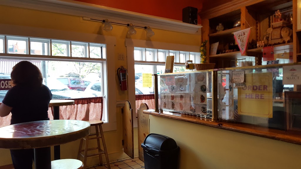 Sizzling Siam | restaurant | 519, 1/2 Main Ave, Durango, CO 81301, USA | 9703859470 OR +1 970-385-9470