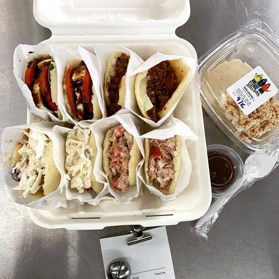 Tres Latinas LLC | restaurant | Parking lot, 652 Andover St, Lawrence, MA 01843, USA | 9783393179 OR +1 978-339-3179