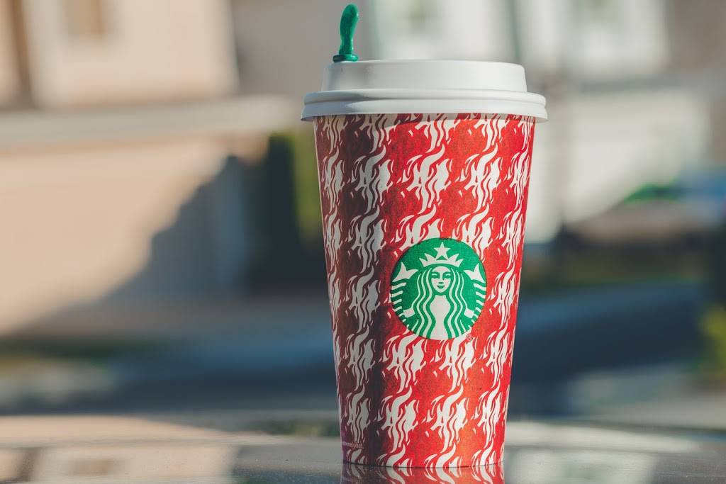 Starbucks | cafe | 2472-1 Whipple Rd, Hayward, CA 94544, USA | 5104892907 OR +1 510-489-2907